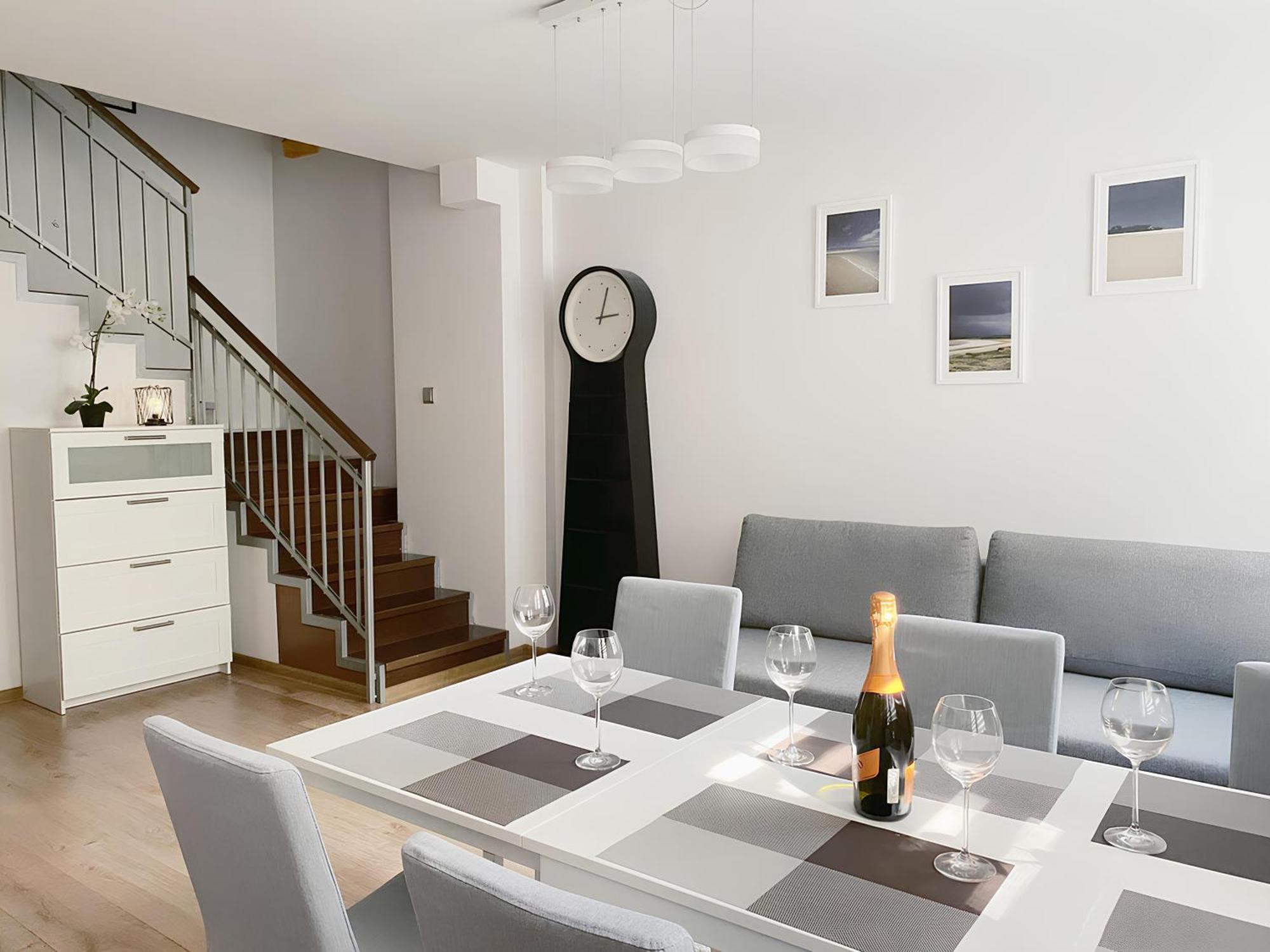 Flatbook - Old Town Apartments Ogarna Гданьск Экстерьер фото